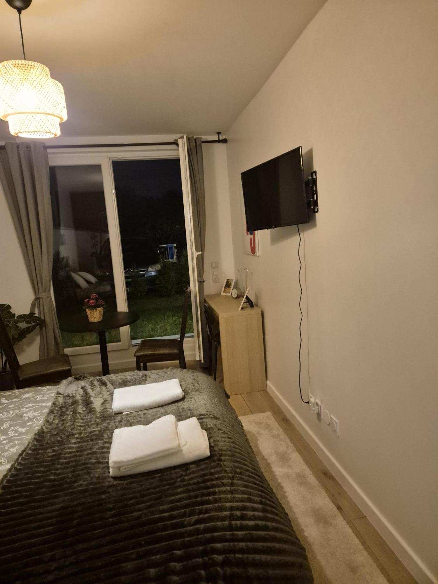 Mir - Chambre 1 Apartment Ати-Мон Екстериор снимка